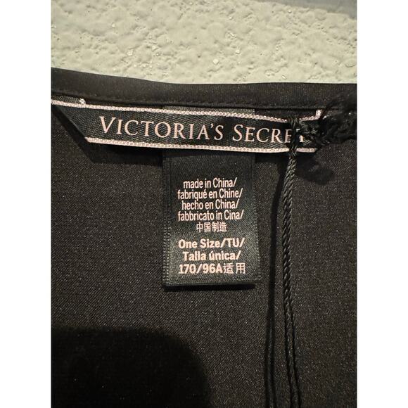 Victoria's Secret Women's Size One Size Tie Front Satin Kimono Robe Black NWT - Picture 5 of 5